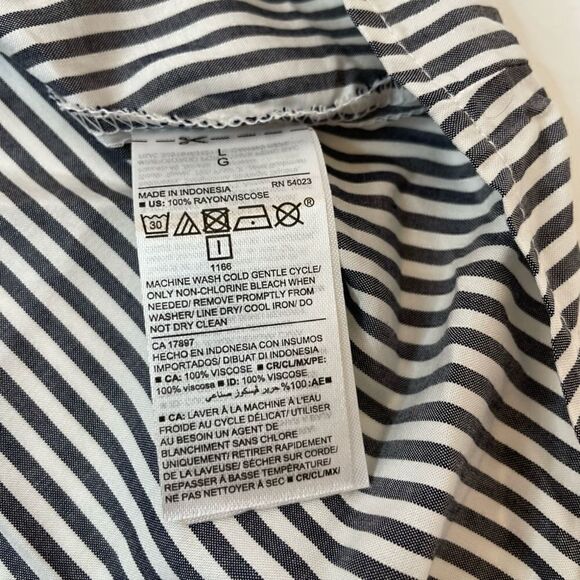 New! Old Navy| Large|Sleeveless top| striped | Fit and flare| soft| Loose - Picture 6 of 10